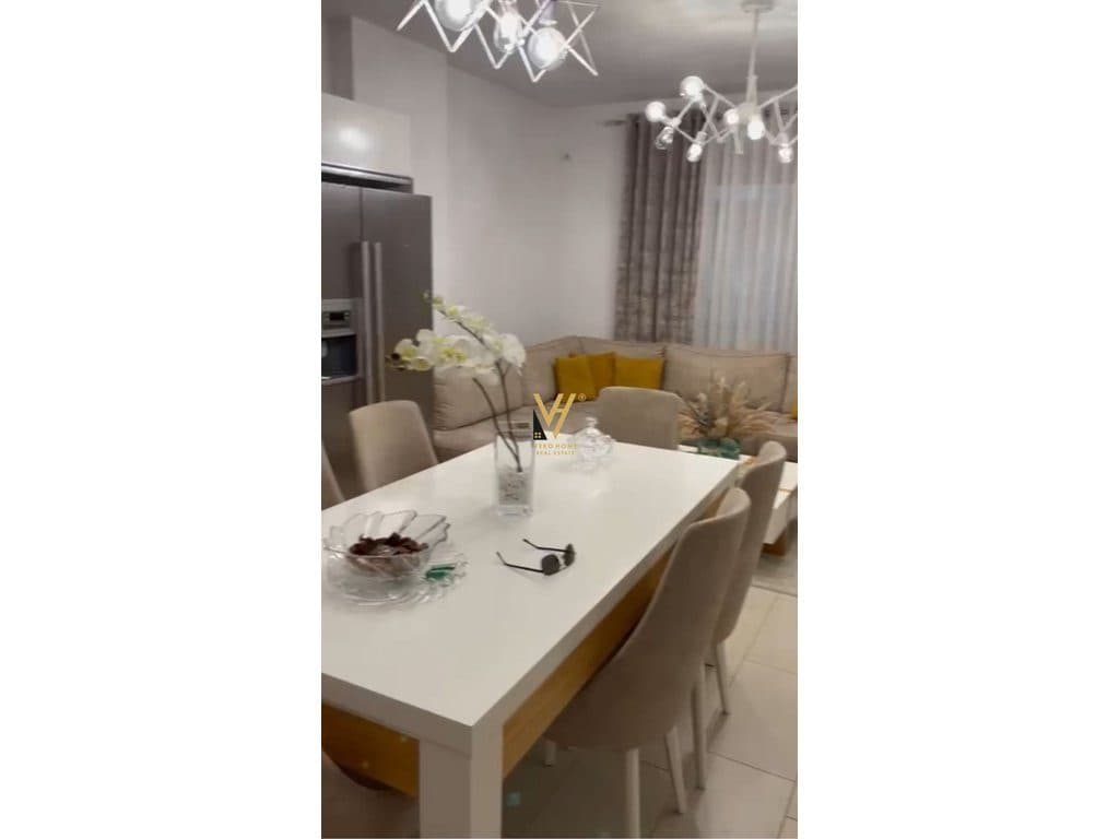 SHITET APARTAMENT 2+1+2 NE MISTO MAME 205.000 EURO