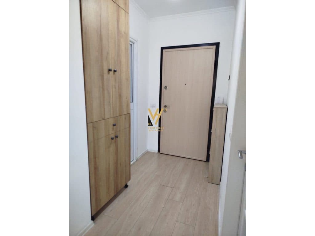 SHITET APARTAMENT 1+1+BLK NE MISTO MAME , YZBERISHT 80.000 EURO 4
