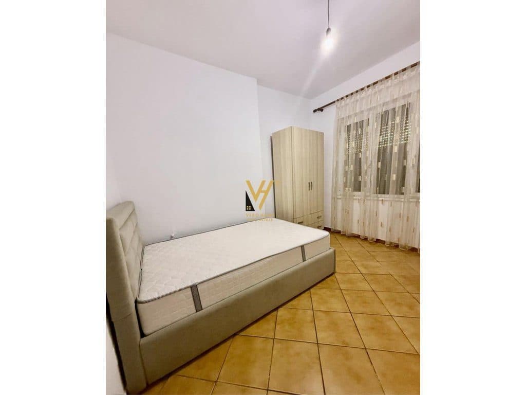 JEPET APARTAMENT 2+1+BLK ME QIRA TE BRRYLI 50.000 LEKE 4