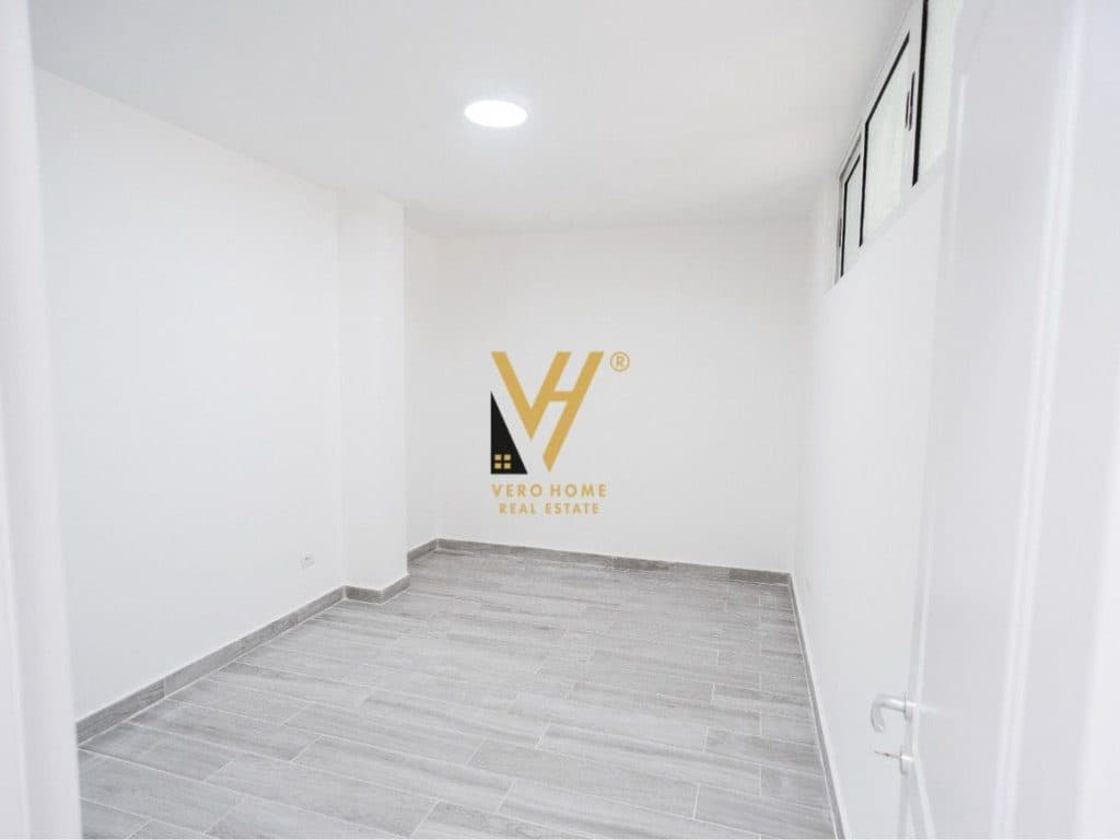 JEPET ZYRË 120 M2 ME QERA PALLATET AGIMI 1.200 EURO 3