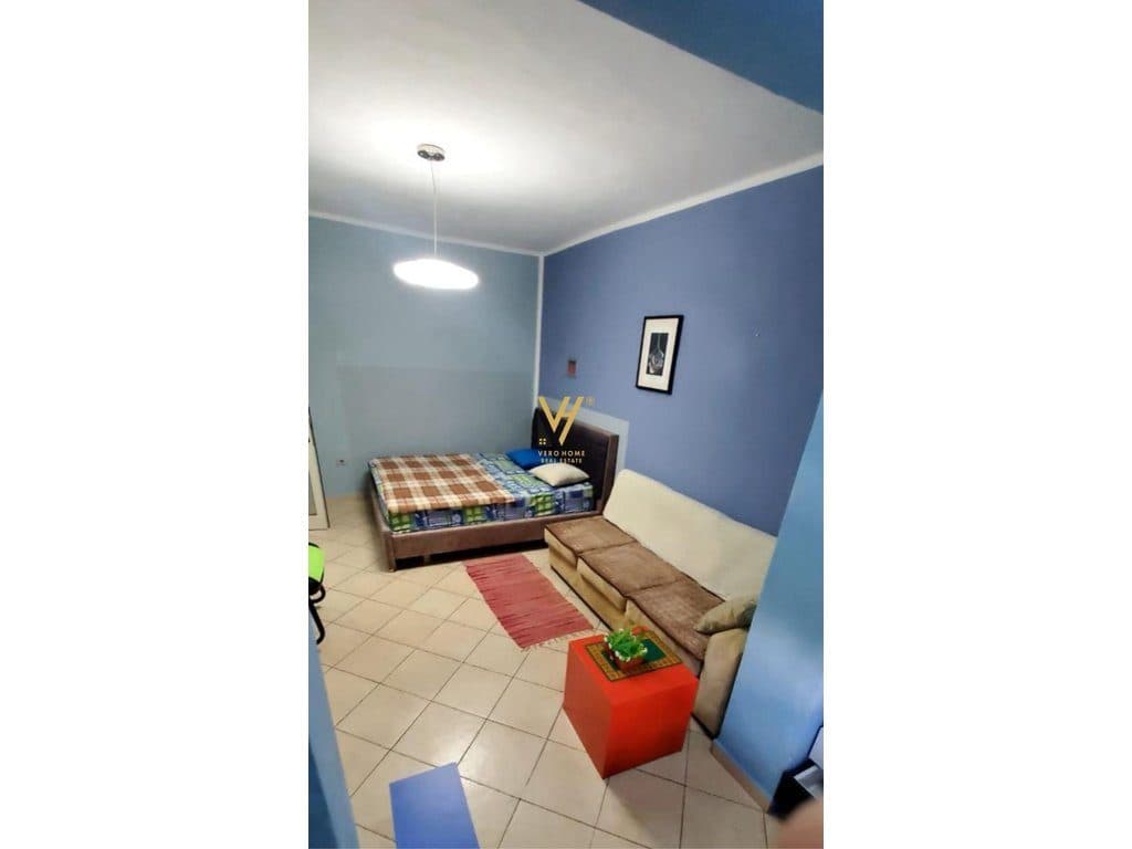 JEPET APARTAMENT 2+1+BLK ME QIRA TE RRUGA BARDHYL 53.000 LEKE 3