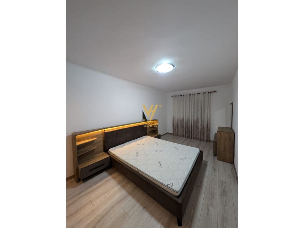 Jepet Apartament 2+1+ballkon me qera te Ministria e Jashtme 80 m2 3