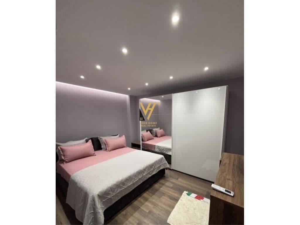 JEPET APARTAMENT 1+1+BLK ME QERA TE STACIONI I TRENIT 700 EURO 4