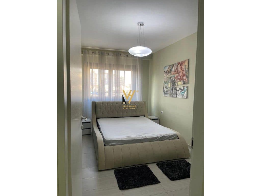 JEPET APARTAMENT 1+1+BLK ME QERA TE STADIUMI DINAMO 60.000 LEKE 2