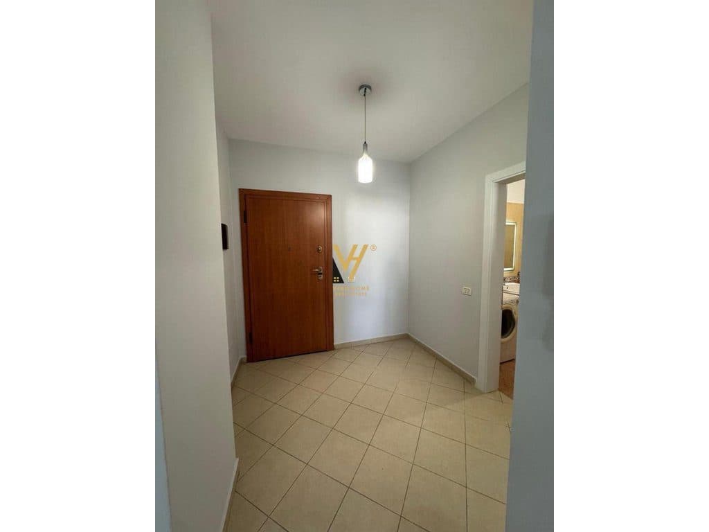 JEPET APARTAMENT 1+1+BLK ME QERA TEK DON BOSKO 50.000 LEKE 4