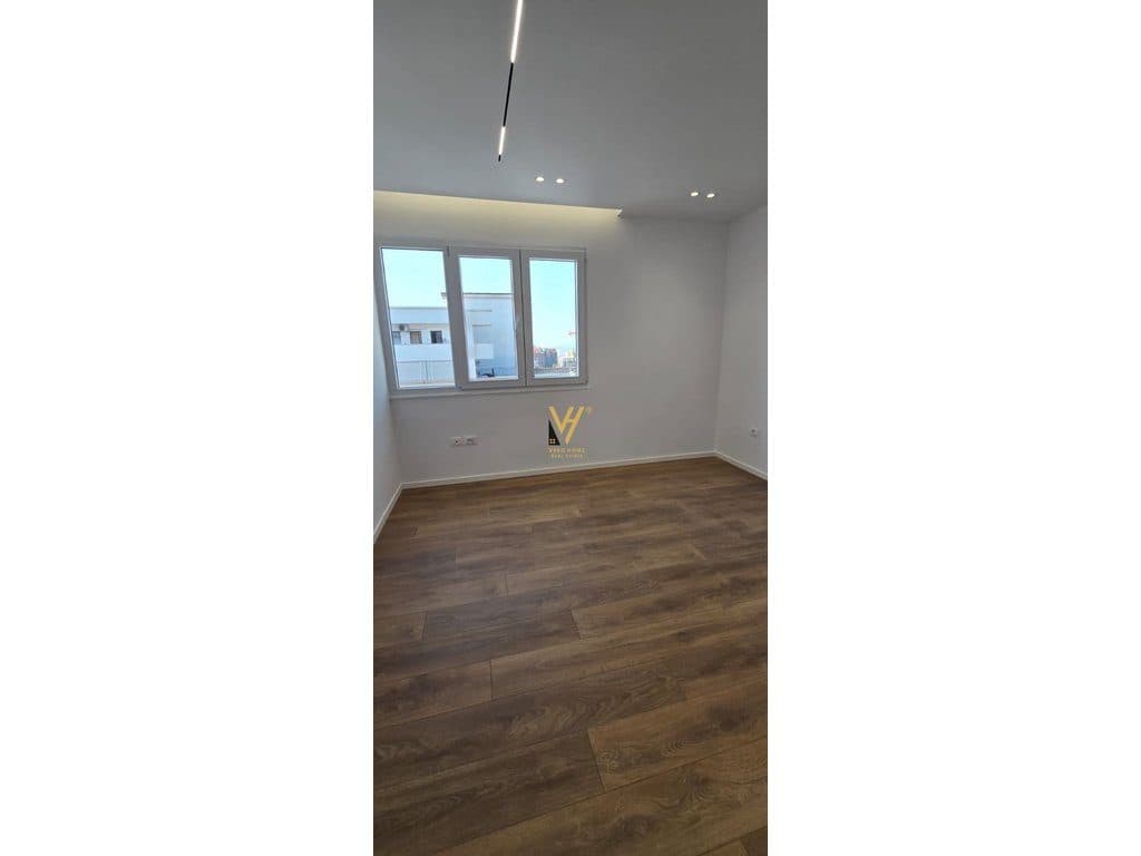 SHITET APARTAMENT 1+1+BLK TE 21 DHJETORI 165.000 EURO 2