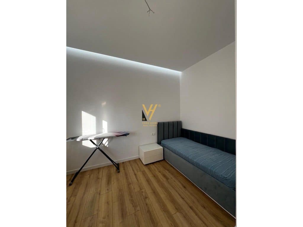 JEPET APARTAMENT 2+1+2+2BLK ME QIRA TE KOPSHTI BOTANIK 1.200 EURO 4