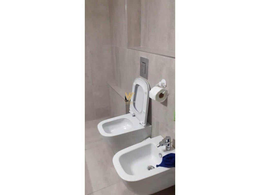 JEPET APARTAMENT 2+1+BLK ME QIRA TE KOMUNA E PARISIT 60.000 LEKE 4