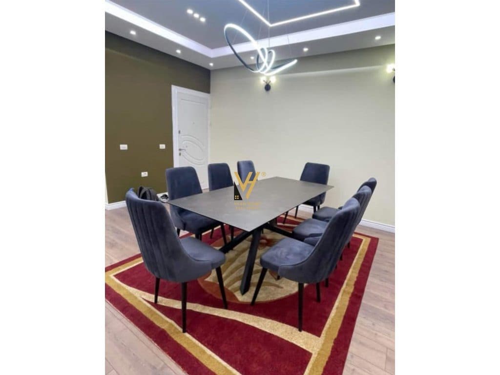 JEPET APARTAMENT 3+1+BLK ME QIRA NE PORCELAN 70.000 LEKE 2
