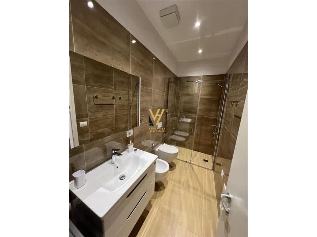Jepet Apartament 1+1+ballkon me qera te Rruga e Kavajes 85 m2