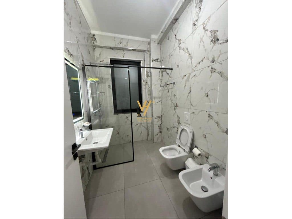 JEPET APARTAMENT 1+1 ME QIRA PRANE TEG 500 EURO 4