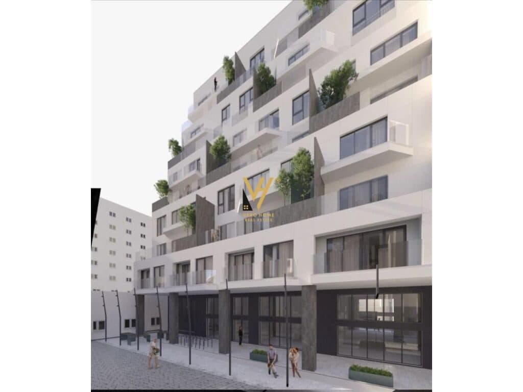 Shitet Apartament 2+1+verande te Rruga Hoxha Tahsim 109 m2 2