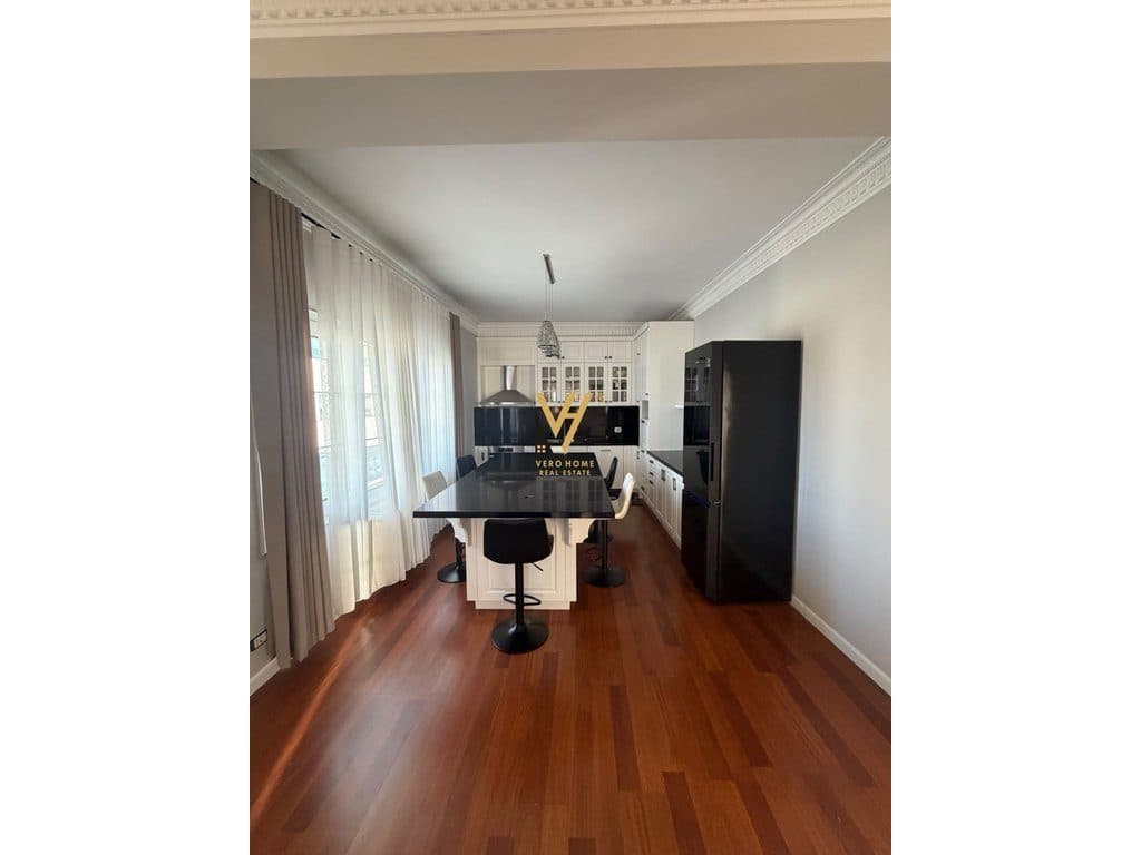 JEPET APARTAMENT 2+1 ME QIRA NE SELITE 75.000 LEKE 2