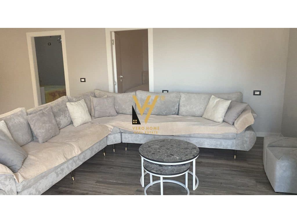 JEPET APARTAMENT 2+1+BLK ME QIRA NE PORCELAN 800 EURO