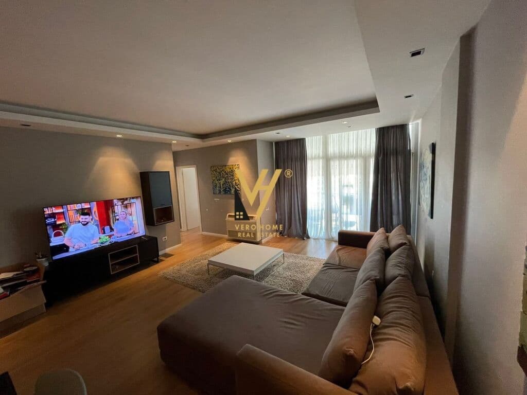 Jepet Apartament 2+1+2+ballkon me qera te Rruga e Elbasanit 130 m2