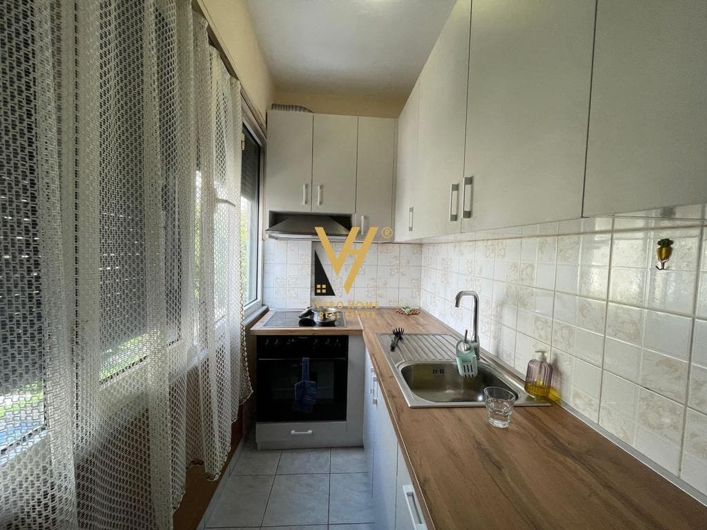 JEPET APARTAMENT 3+1+2 TE GARDA, BLLOKU 1.000 EURO 2