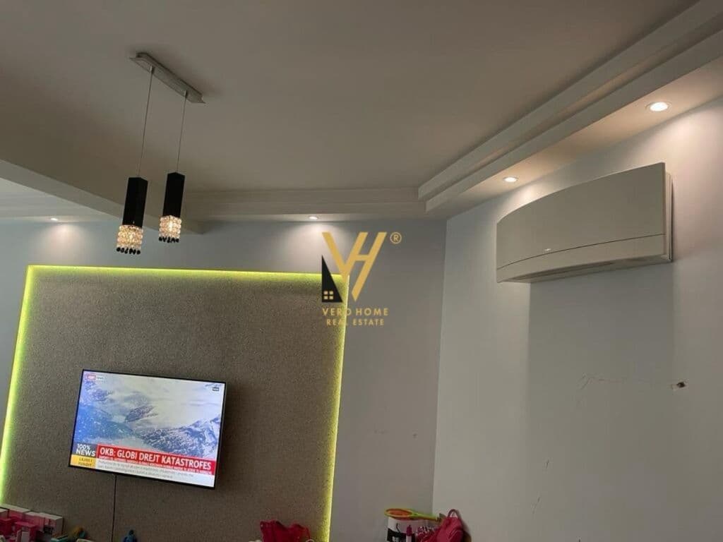 Shitet Apartament 2+1+ballkon te Rruga Myslym Shyri 118 m2 4
