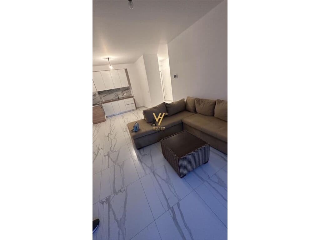 Jepet Apartament 2+1 me qera te Kompleksi Zirkon 97 m2