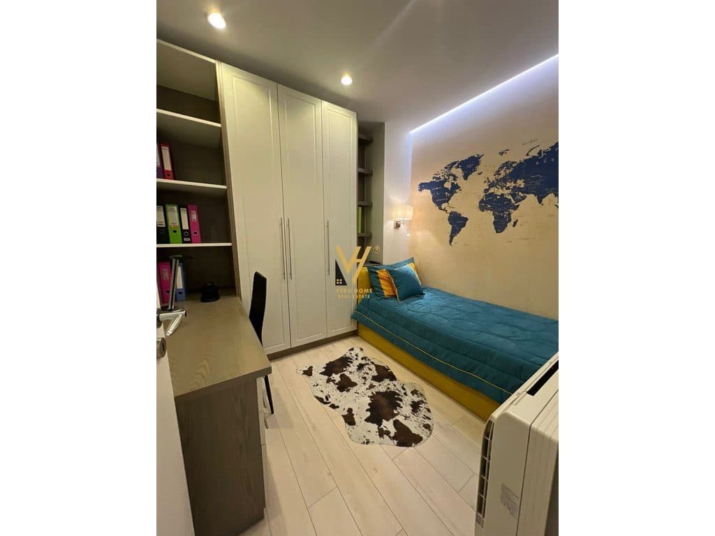 JEPET APARTAMENT 2+1+BLK ME QERA TE AMBASADOR 3 1.700 EURO 4