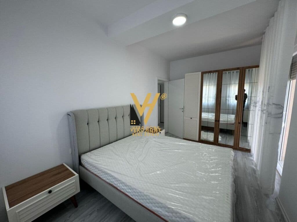 SHITET APARTAMENT 3+1+2+2BLK TE LIQENI THATE 340.000 EURO 4