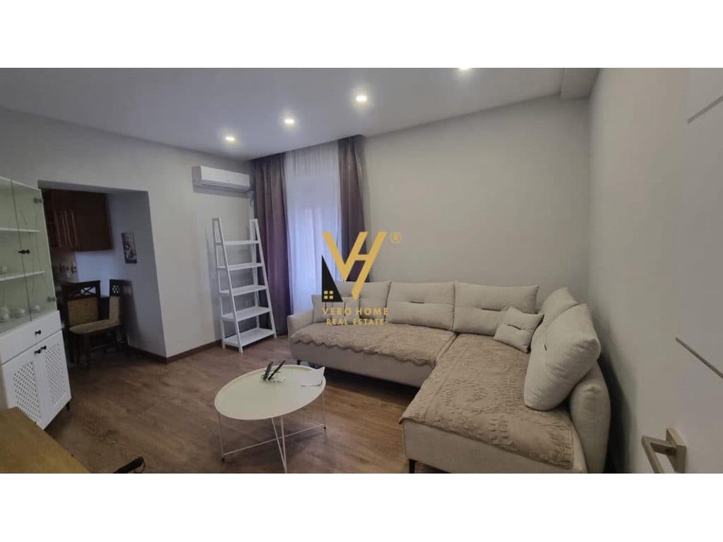 JEPET APARTAMENT 2+1+BLK ME QIRA TE RRUGA DURRESIT 70.000 LEKE