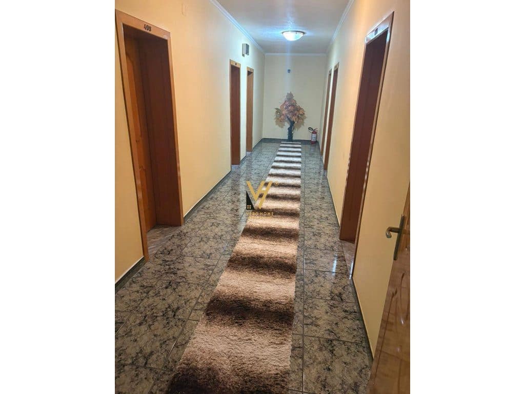 JEPET HOTEL KATER KATESH ME QIRA NE SAUK 10.000 EURO 4