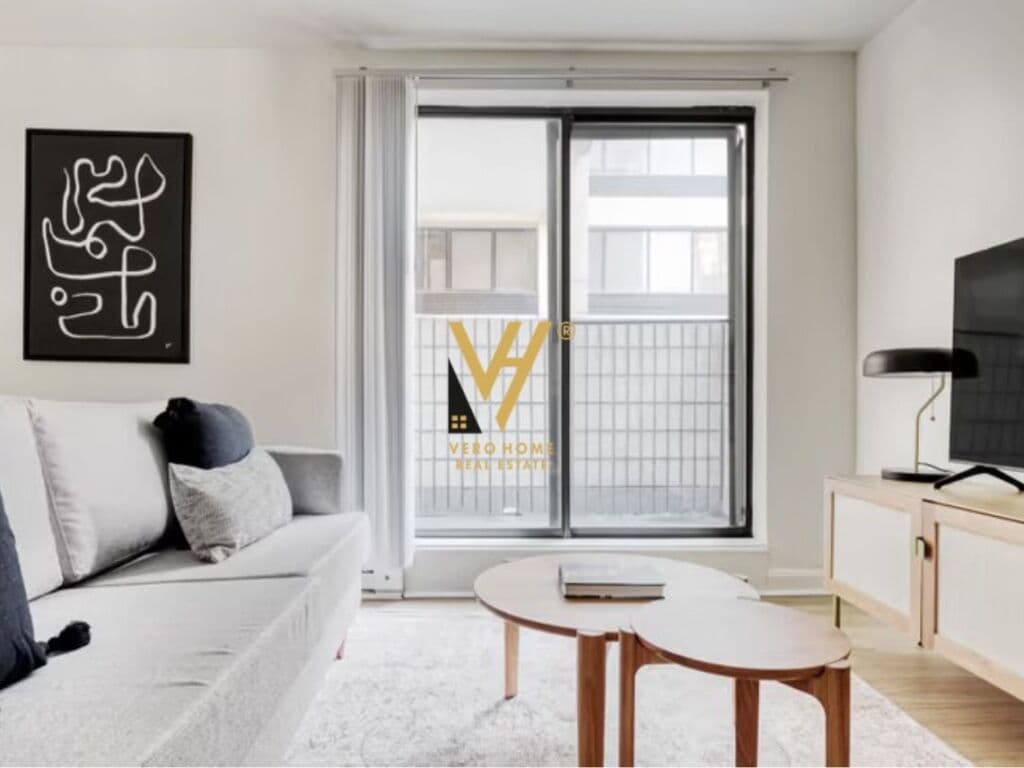 Shitet Apartament 1+1+ballkon te Kodra e Diellit 58 m2