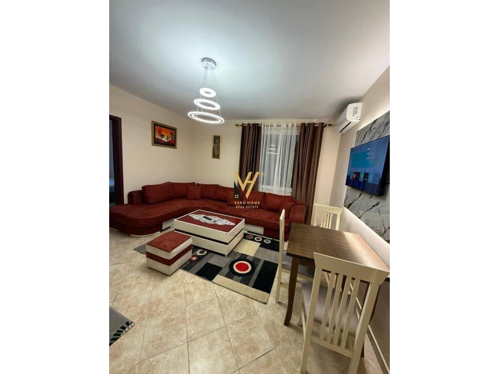JEPET APARTAMENT 2+1+BLK ME QERA NE ASTIR 45.000 LEKE