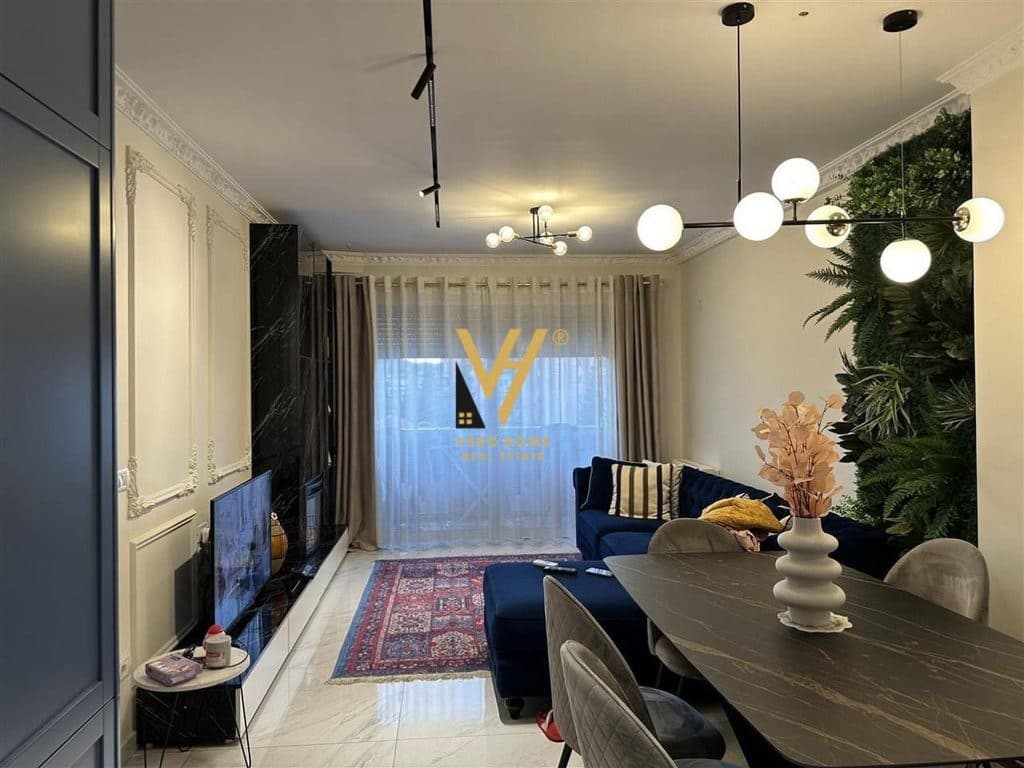SHITET APARTAMENT 1+1+BLK TE KOMUNA E PARISIT