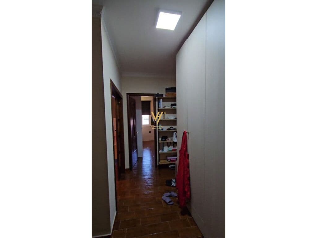 Shitet Apartament 1+1+ballkon ne Yzberisht pran Spitalit Amerikan 3 85 m2 3