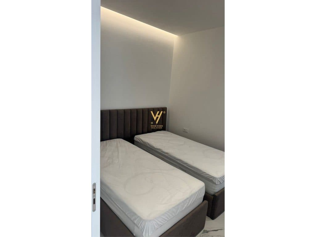 JEPET APARTAMENT 1+1+BLK ME QERA TEK 5 MAJI 50.000 LEKE 3