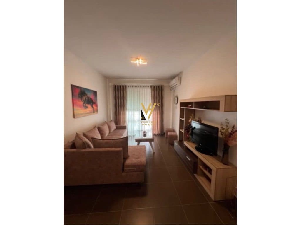 JEPET APARTAMENT 2+1+BLK ME QERA TE LIQENI THATE 65.000 LEKE