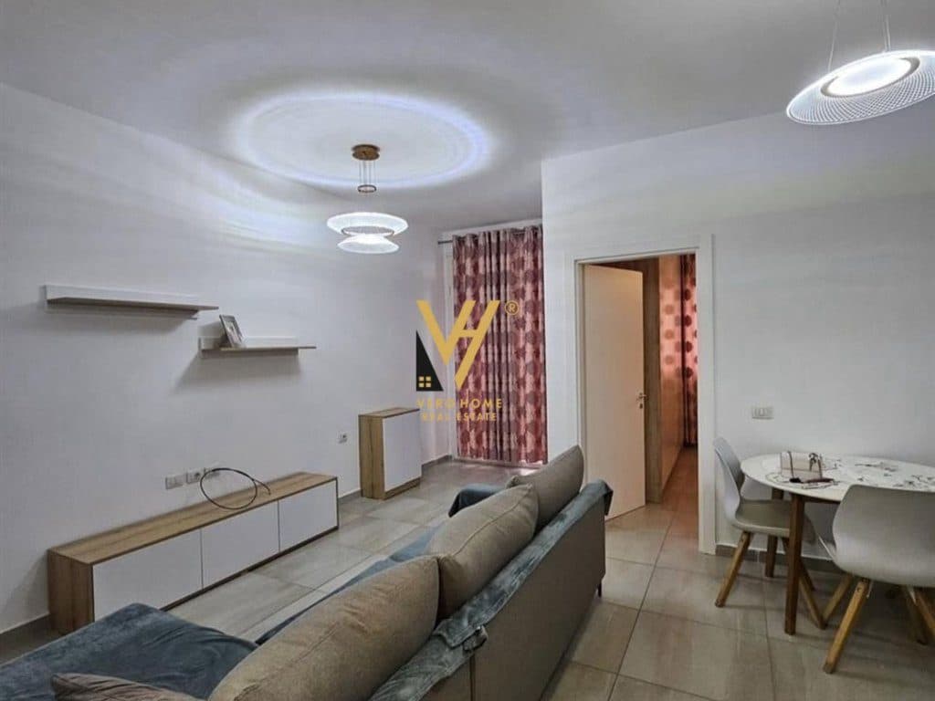 JEPET APARTAMENT 1+1+BLK ME QIRA TE KOPSHTI BOTANIK 500 EURO 2