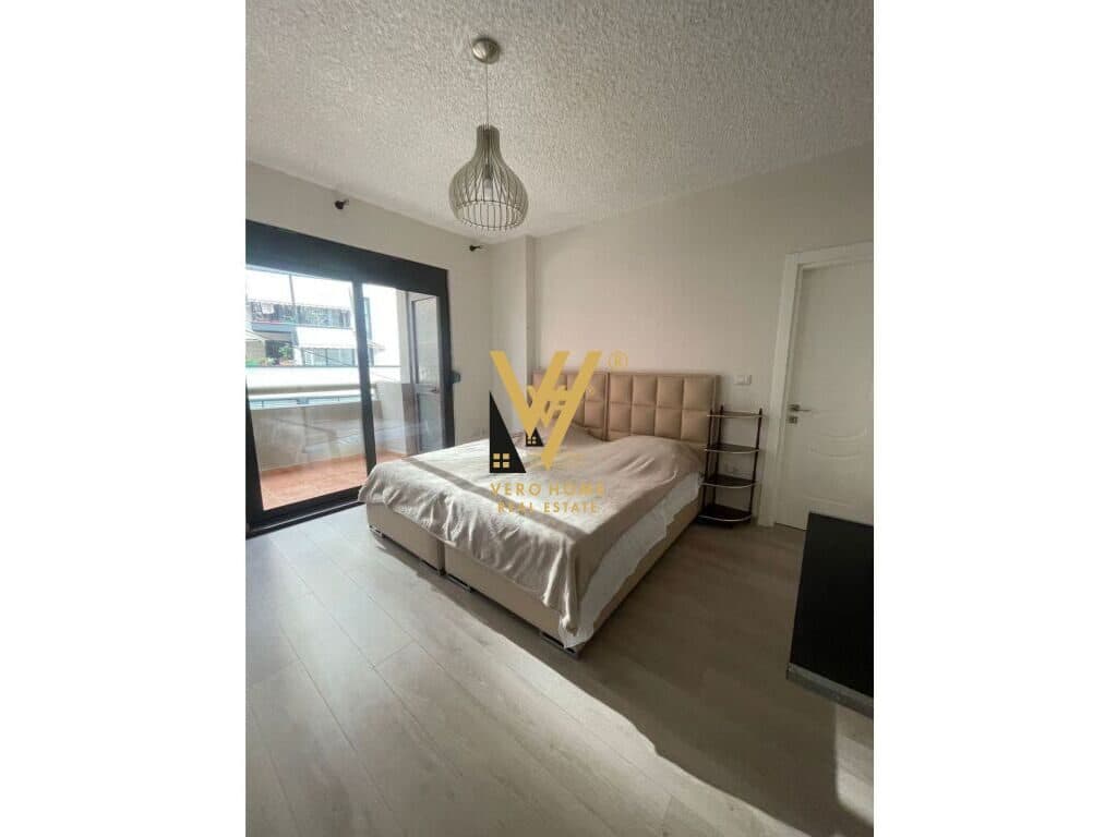 JEPET APARTAMENT 3+1+2 ME QERA TE RRUGA E KOSOVAREVE 1.200 EURO 4