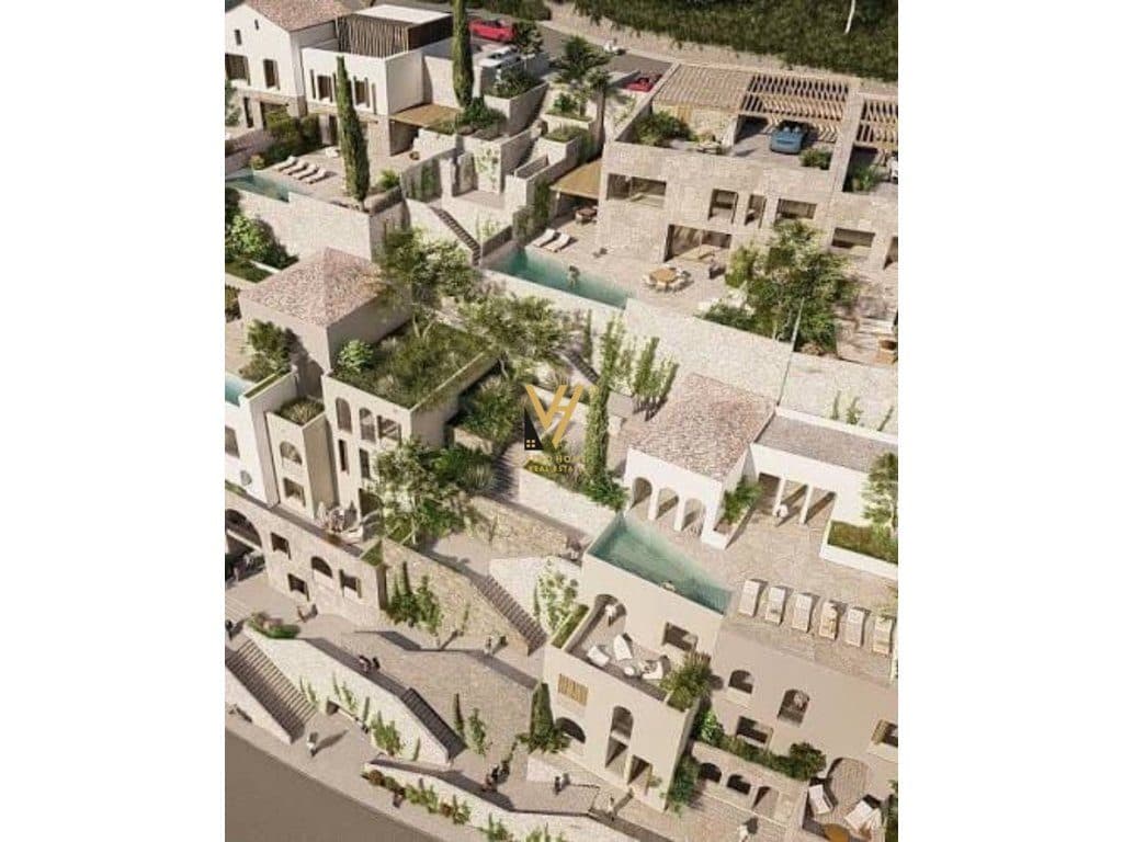 SHITET STUDIO+BALLKON+VEND PARKIMI NEJALE 350.000 EURO