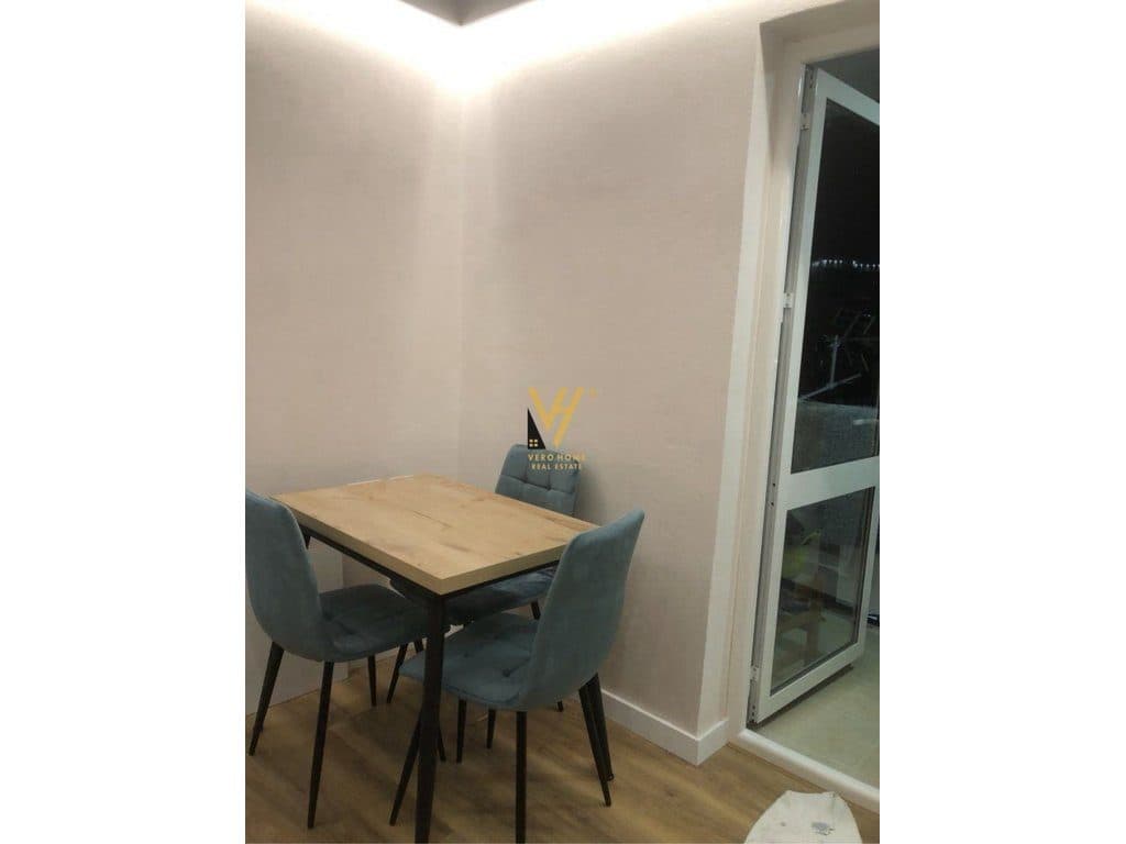 JEPET APARTAMENT 1+1+BLK ME QERA TE MINE PEZA 650 EURO 4