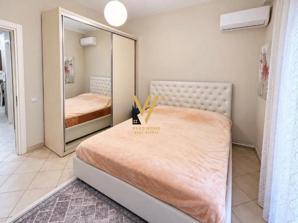 JEPET APARTAMENT 2+1+BLK ME QIRA TE KOMUNA E PARISIT 800 EURO 3