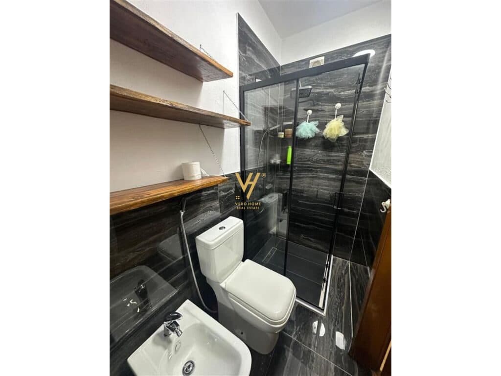 Jepet Apartament 2+1+2+ballkon me qera ne Sauk 106 m2 4