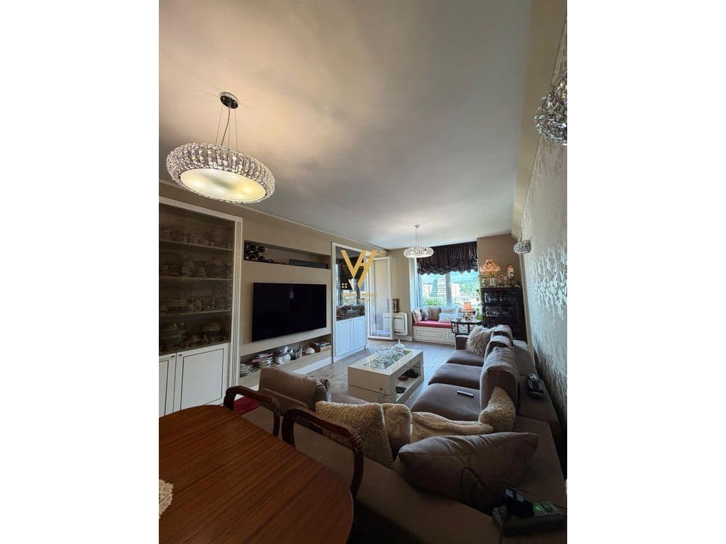 SHITET APARTAMENT 3+1+BLK TE KIKA 1, KOMUNA E PARISIT 367.000 EURO