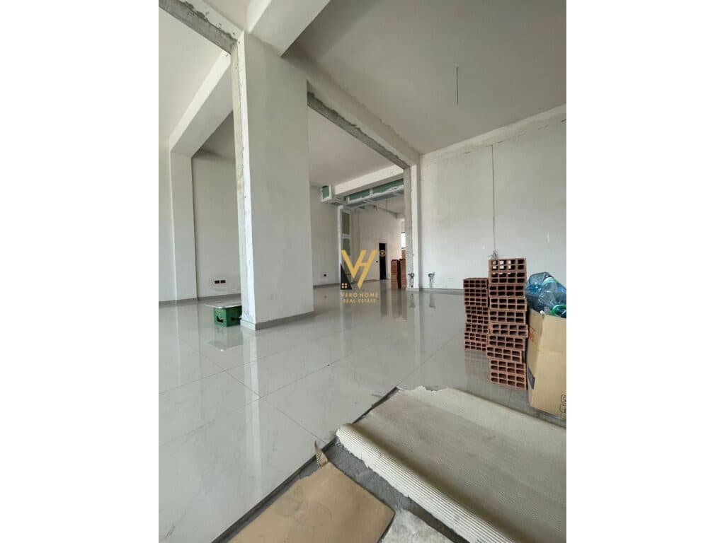 Jepet ambient biznesi me qera te Unaza e re 250 m2 2