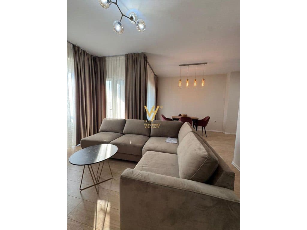 JEPET APARTAMENT 2+1+2+BLK ME QIRA TE RRUGA E KOSOVAREVE 1.500 EURO 2