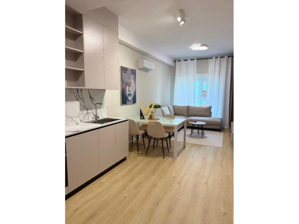 JEPET APARTAMENT 1+1+BLK ME QERA TE KADIU, ALI DEMI 45.000 LEKE
