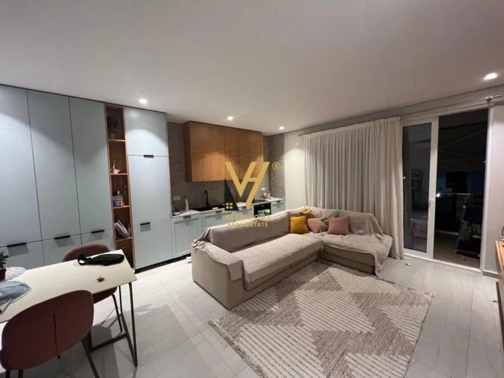 SHITET APARTAMENT 1+1 TE TURQUOISE MARINA, GJIRI I LALZIT 230.000 EURO