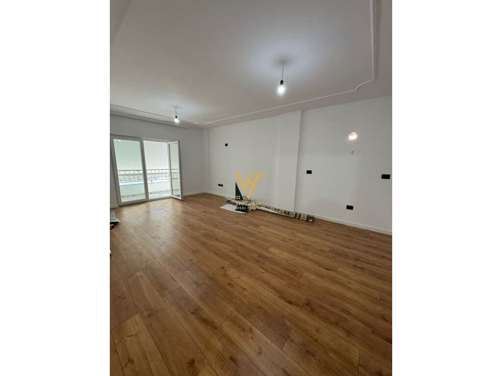 SHITET APARTAMENT 2+1+BLK ME QIRA TEK ISH PROFARMA 143.000 EURO 4