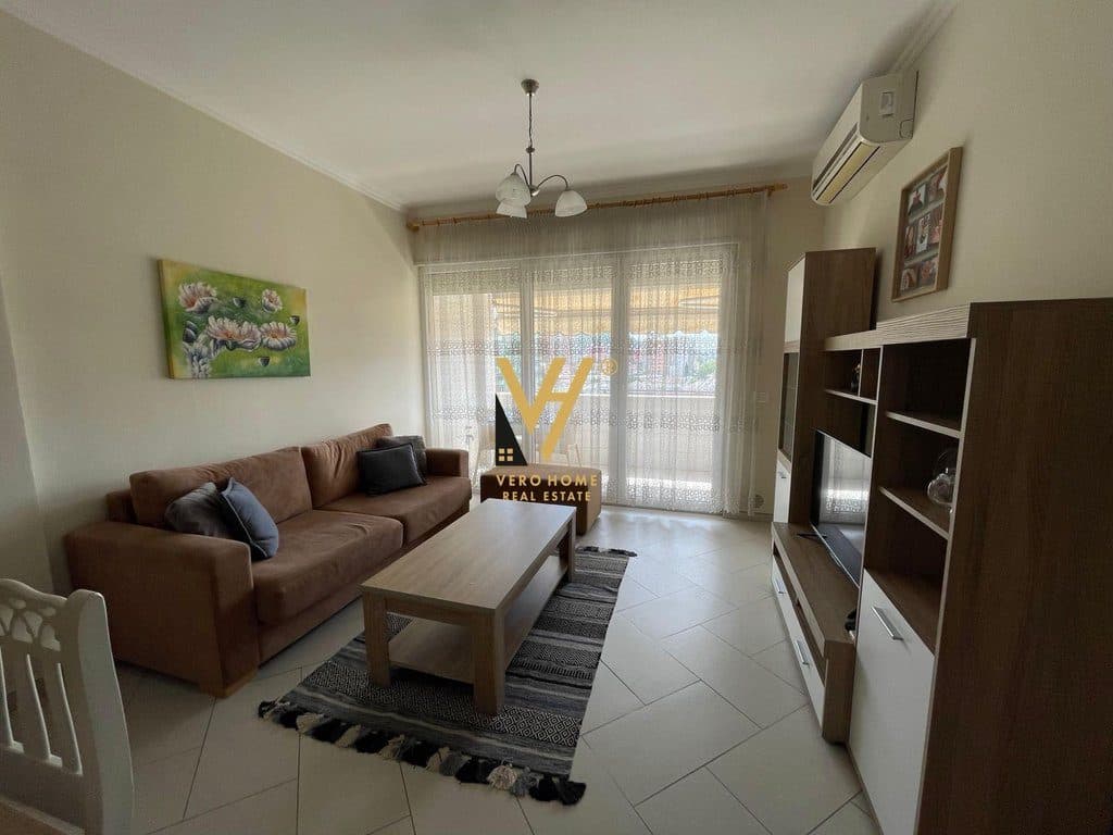 JEPET APARTAMENT 2+1+BLK ME QERA TE RRUGA E KAVAJES 75.000 LEKE