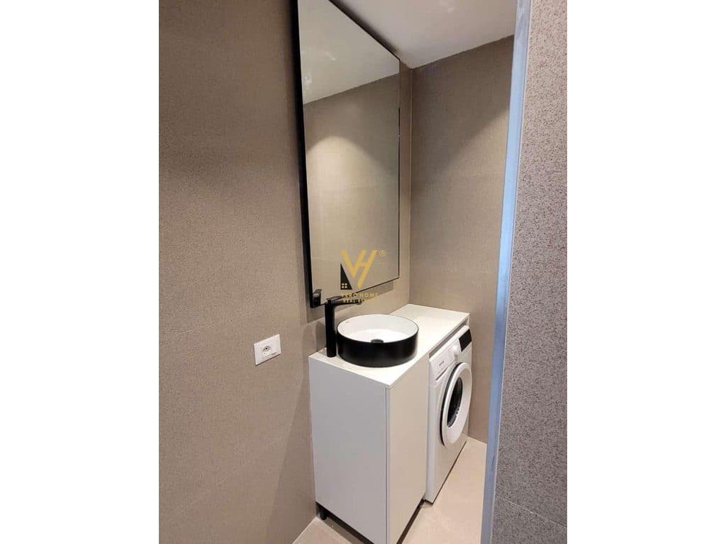 JEPET APARTAMENT 1+1 ME QERA NE ASTIR 55.000 LEKE 4