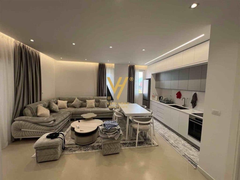 SHITET APARTAMENT 2+1+BLK TE SPITALI AMERIKAN 3 17.500.000 LEKE