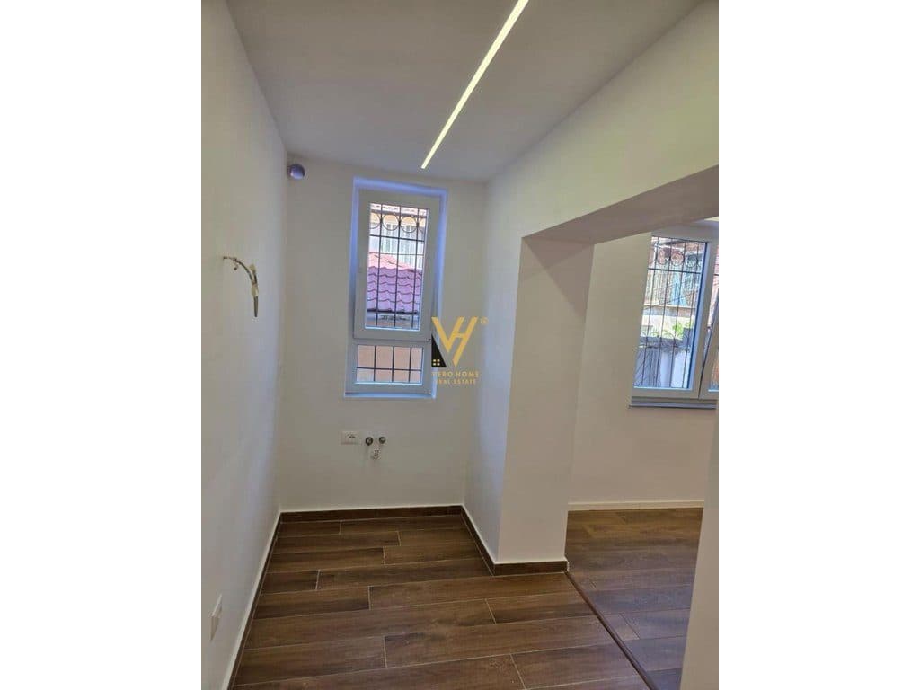 SHITET GARSONIERE 30 M2 TE RRUGA 4 DESHMORET 83.000 EURO 2