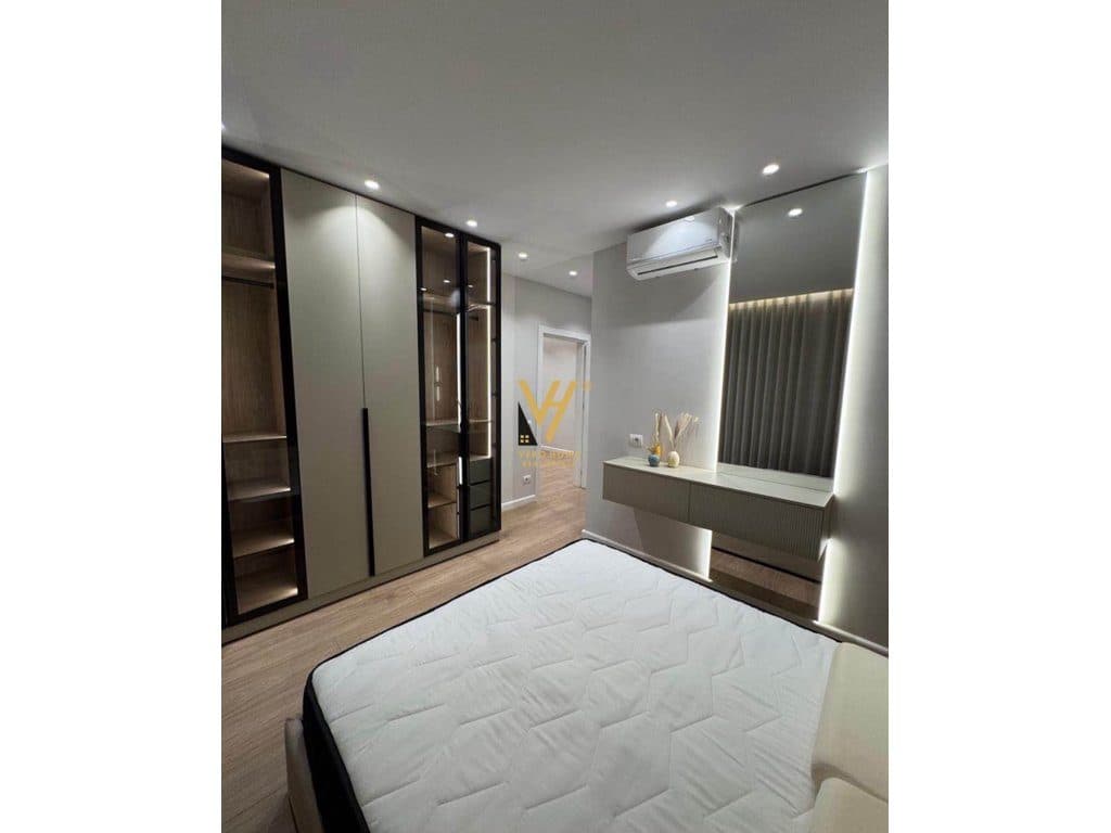 JEPET APARTAMENT 2+1+2+BLK ME QERA TE GOLDEN TOWER, MINE PEZA 2.000 EURO 4