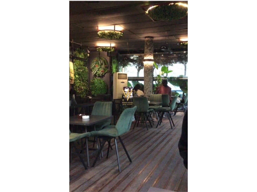 Shitet bar-kafe te Klani 273 m2 2